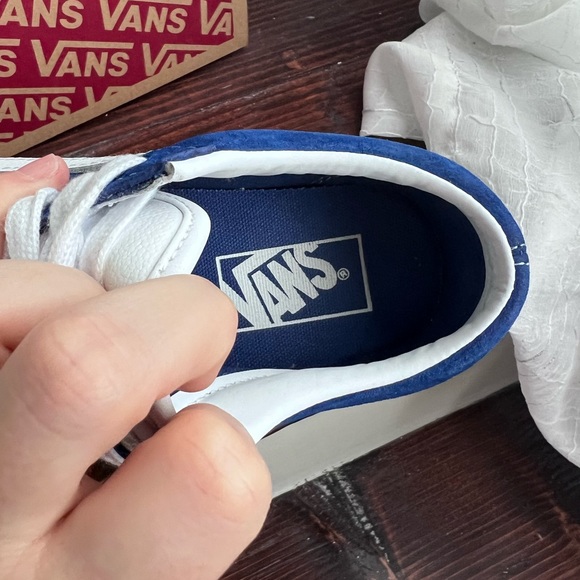 Vans Pig Suede Old Skool shoes 6 - Picture 3 of 9